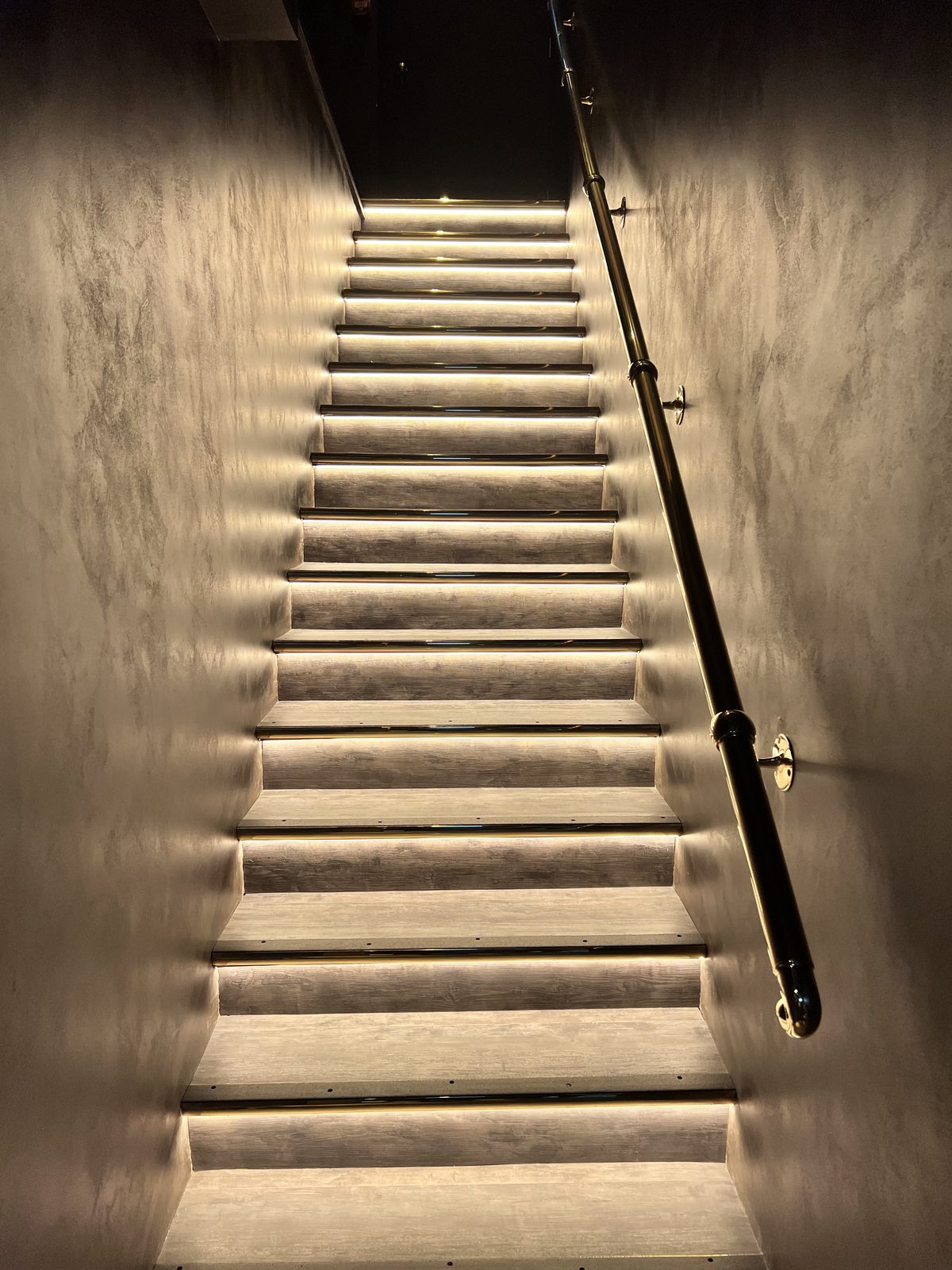 Exterior & security lighting